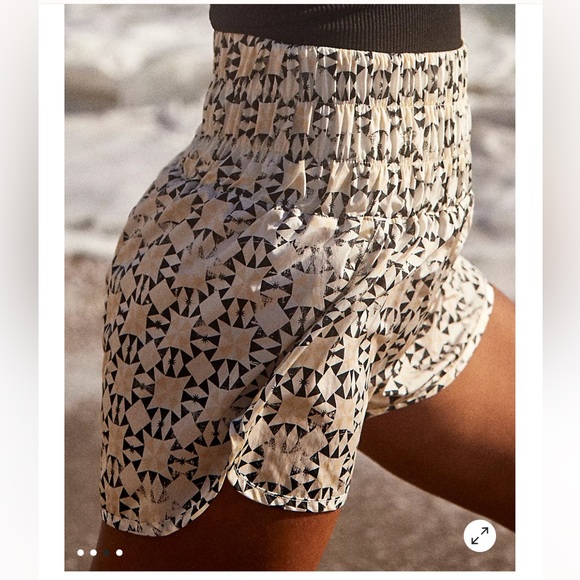FP Movement Way Home Shorts size L - Picture 3 of 4